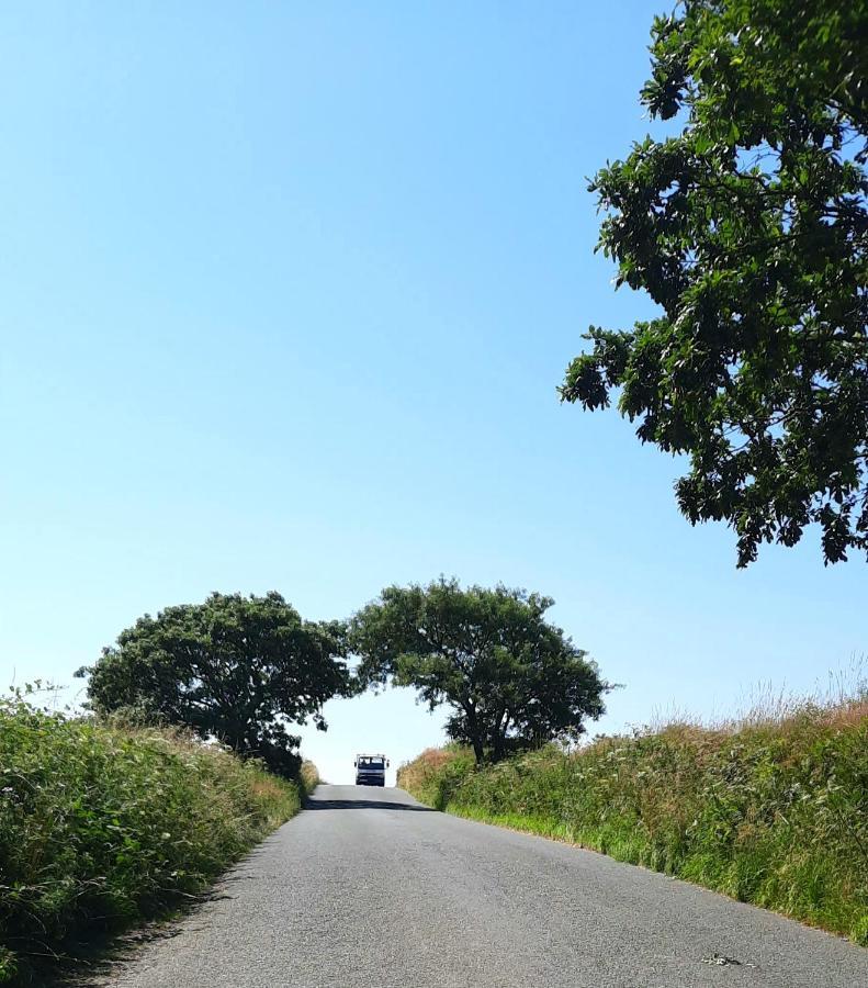 Summit Camping Kit Hill Cornwall Panoramic Views Grass Pitch From 15Pn Or Bella Bell Tent 75Pn Callington Exterior photo